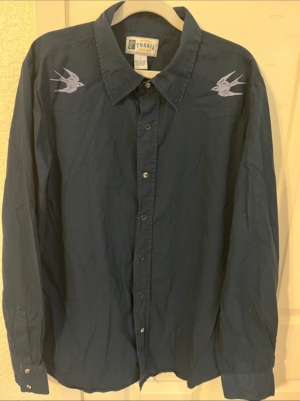 Fossil Navy Shirt with Light Purple? Embroidered Swallows